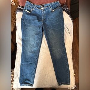 Fashion Nova Women's Blue Straight Leg Jeans